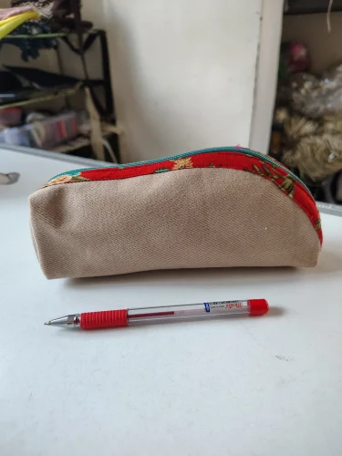 Handmade Multipurpose & Customizable Cotton Canvas Travel Pouches